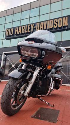 HARLEY-DAVIDSON ROAD GLIDE ULTRA 